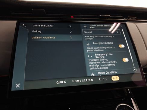 Used 2023 Land Rover Range Rover Sport SE image 28