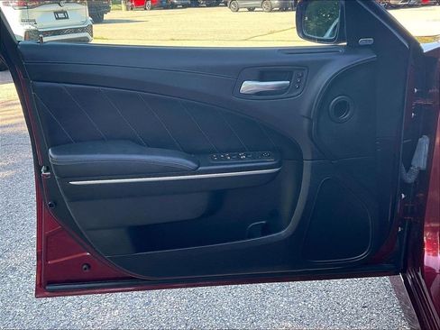 Used 2021 Dodge Charger Scat Pack w/ Plus Group RWD image 8