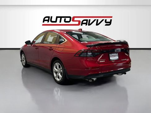 Used 2025 Honda Accord LX image 5