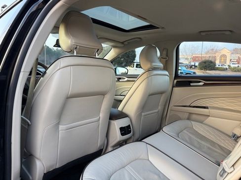 Used 2017 Ford Fusion Energi Platinum image 30