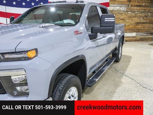 Used 2024 Chevrolet Silverado 2500 LT w/ Convenience Package image 29