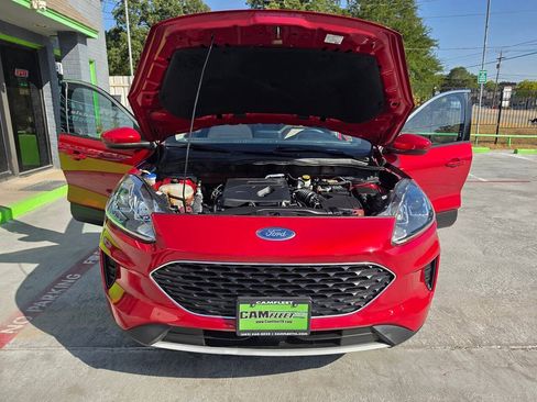 Used 2020 Ford Escape SE FWD image 50