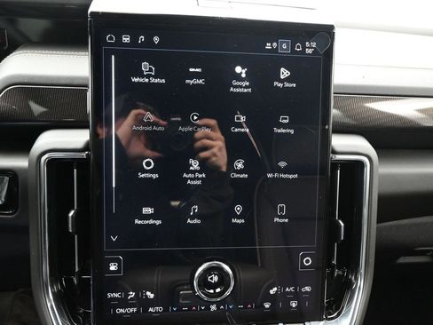 New 2026 GMC Yukon Elevation image 15