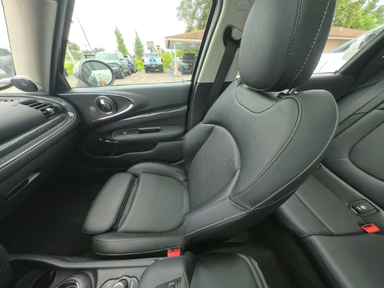 Used 2016 MINI Cooper Clubman S FWD image 26