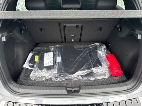 New 2026 Volkswagen GTI Autobahn image 12