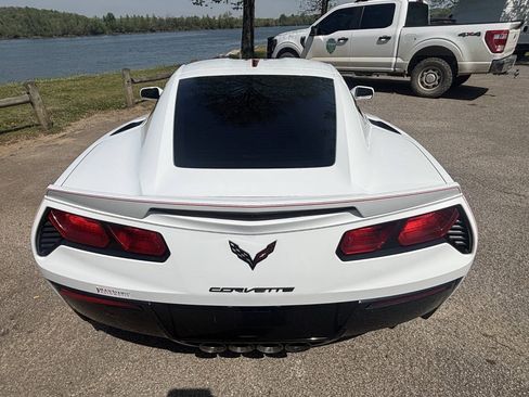 Used 2016 Chevrolet Corvette Stingray Coupe w/ Carbon Flash Badge Package RWD image 5