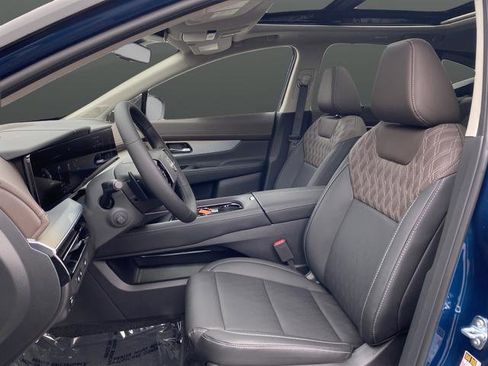 New 2026 Nissan Murano Platinum image 4