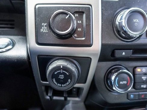 Used 2018 Ford F150 Lariat image 5