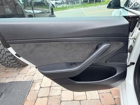 Used 2021 Tesla Model 3 Standard Range Plus RWD image 21