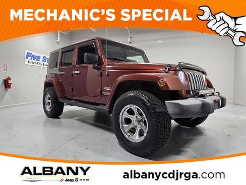 Used 2007 Jeep Wrangler Unlimited Sahara w/ Dual Top Group RWD image 1