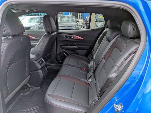 Certified 2026 Chevrolet Equinox EV RS FWD image 61