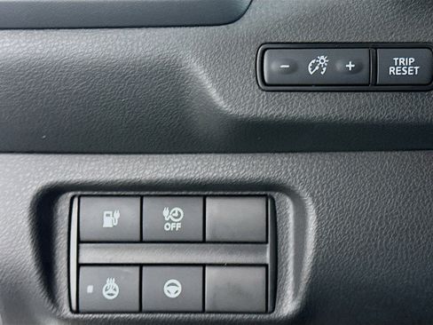 Used 2023 Nissan Leaf SV Plus image 17