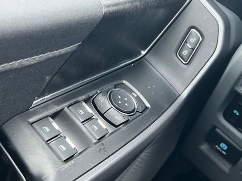 New 2025 Ford F150 Lightning XLT image 24