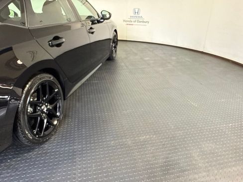 Used 2024 Honda Civic Sport image 4