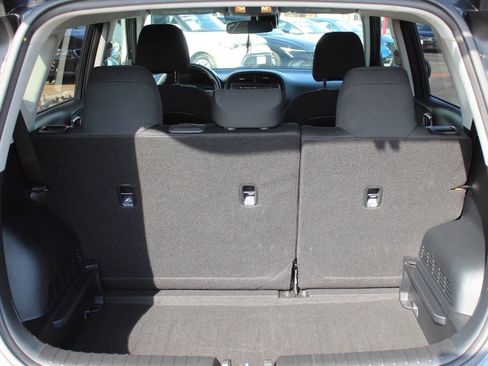 Used 2025 Kia Soul LX w/ LX Technology Package FWD image 13