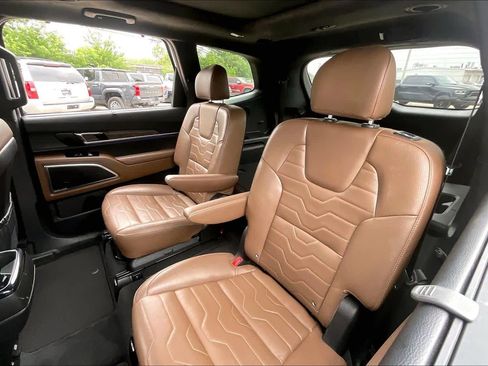 Used 2022 Kia Telluride SX w/ SX Prestige Package AWD/4WD image 21