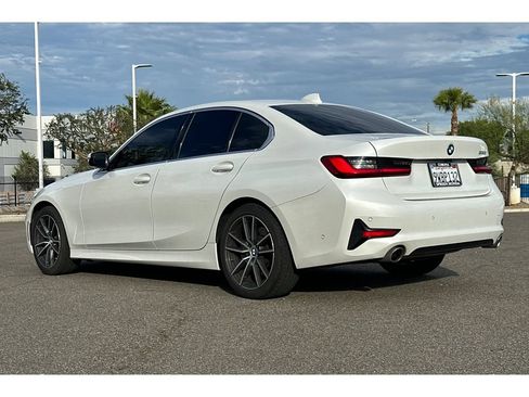 Used 2019 BMW 330i Sedan w/ Premium Package RWD image 3