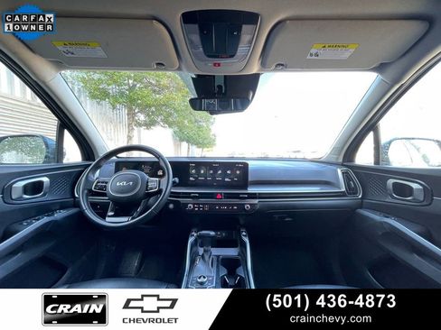 Used 2024 Kia Sorento S image 30