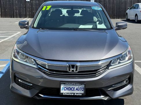 Used 2017 Honda Accord EX-L image 2
