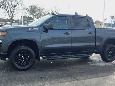 Certified 2019 Chevrolet Silverado 1500 Custom Trail Boss w/ Custom Convenience Package image 6