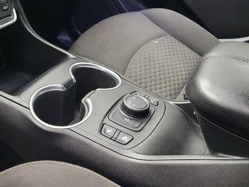 Used 2019 GMC Terrain SLE w/ Driver Convenience Package AWD/4WD image 26