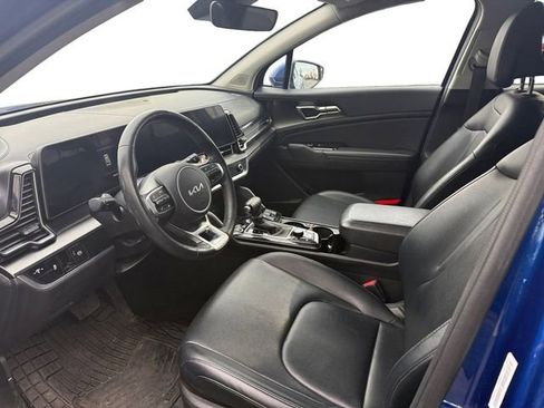 Used 2023 Kia Sportage EX AWD/4WD image 9