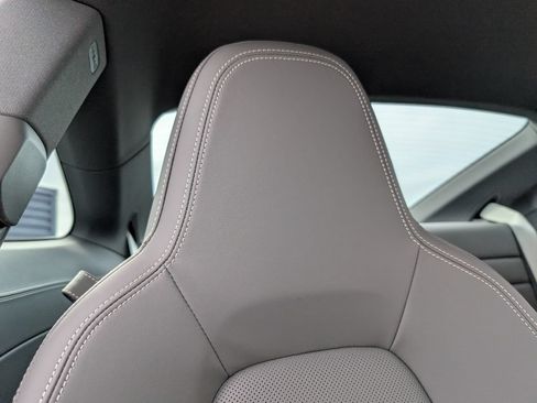 Certified 2024 Porsche 911 Carrera 4 GTS AWD/4WD image 18