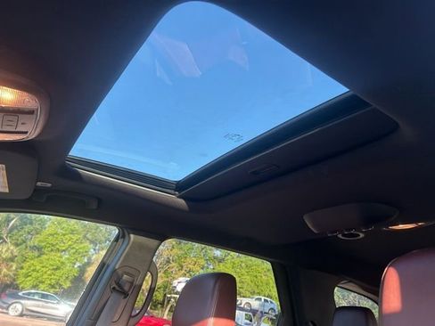 Used 2023 Dodge Durango GT image 15