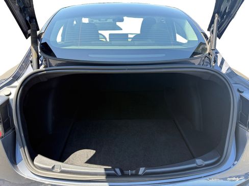 Used 2022 Tesla Model 3 RWD image 17