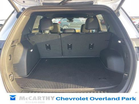 New 2026 Chevrolet Equinox ACTIV w/ Convenience Package III AWD/4WD image 11