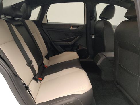 Used 2020 Volkswagen Jetta R-Line FWD image 19
