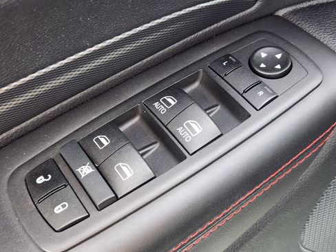 Used 2024 Dodge Durango GT AWD/4WD image 17