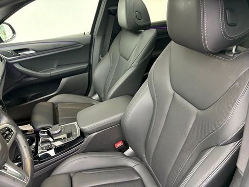 Certified 2023 BMW X4 xDrive30i w/ M Sport Package image 10