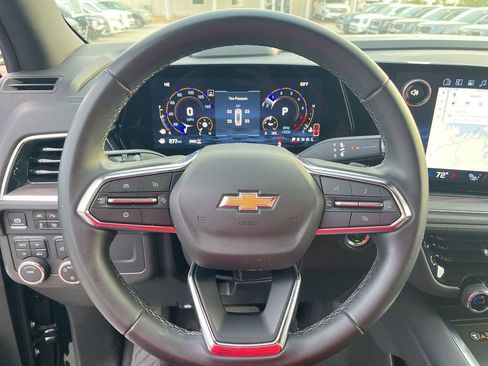 Used 2025 Chevrolet Tahoe LT AWD/4WD image 23