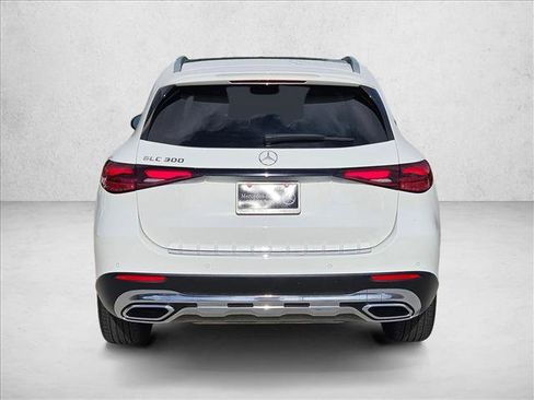 Certified 2026 Mercedes-Benz GLC 300 image 6