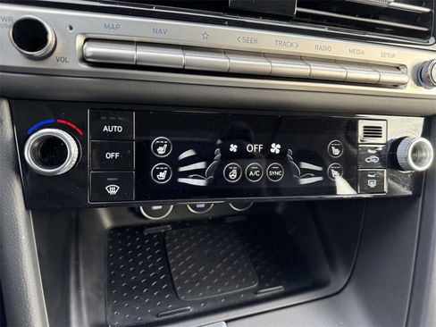 Certified 2026 Genesis G70 2.5T Prestige image 25