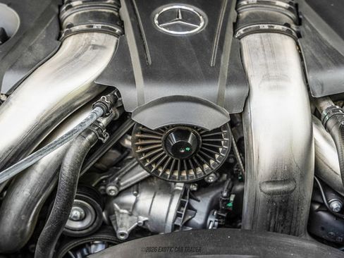 Used 2017 Mercedes-Benz SL 550 image 26