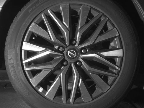 Used 2025 Nissan Altima 2.5 SV image 15