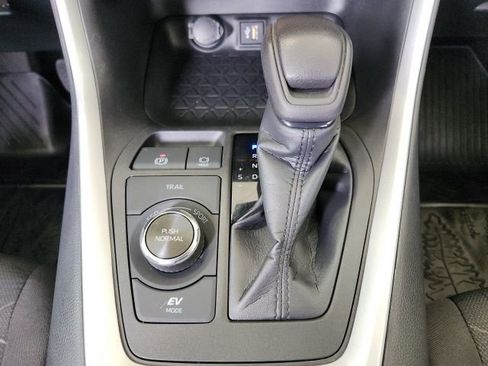 Certified 2023 Toyota RAV4 Woodland Edition image 22