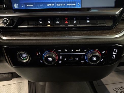 Used 2023 Chevrolet Silverado 1500 LT image 16