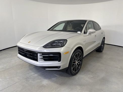New 2026 Porsche Cayenne E-Hybrid Coupe image 1
