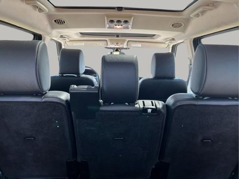 Used 2014 Land Rover LR4 HSE image 38