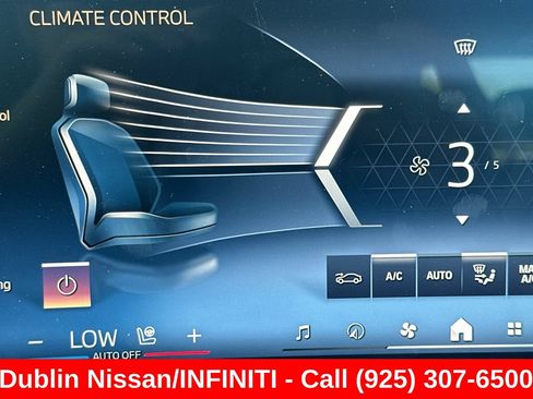 Used 2025 BMW 330i xDrive Sedan AWD/4WD image 28