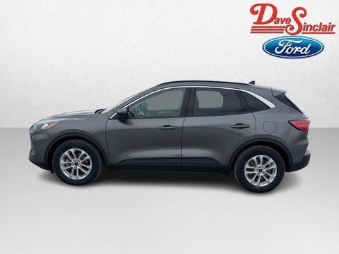 Used 2022 Ford Escape SE w/ Convenience Package FWD image 10