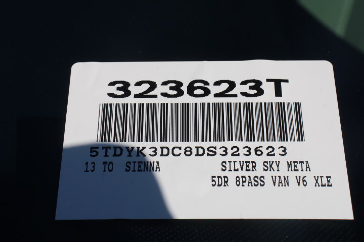 Used 2013 Toyota Sienna XLE FWD image 29