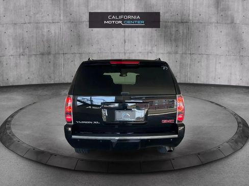 Used 2014 GMC Yukon XL Denali image 6