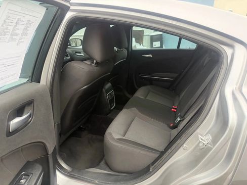 Used 2018 Dodge Charger R/T image 27