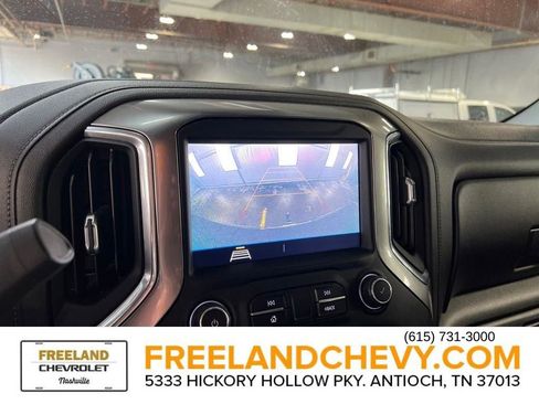 Used 2020 Chevrolet Silverado 1500 LT image 24