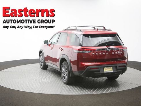 Used 2024 Nissan Pathfinder SV AWD/4WD image 67