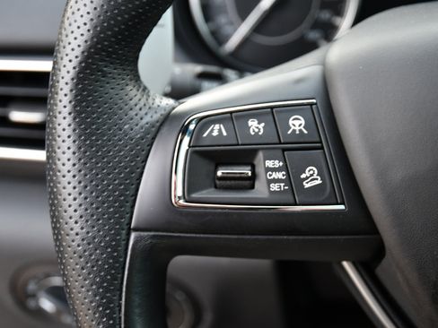 Used 2023 Maserati Levante Modena image 11